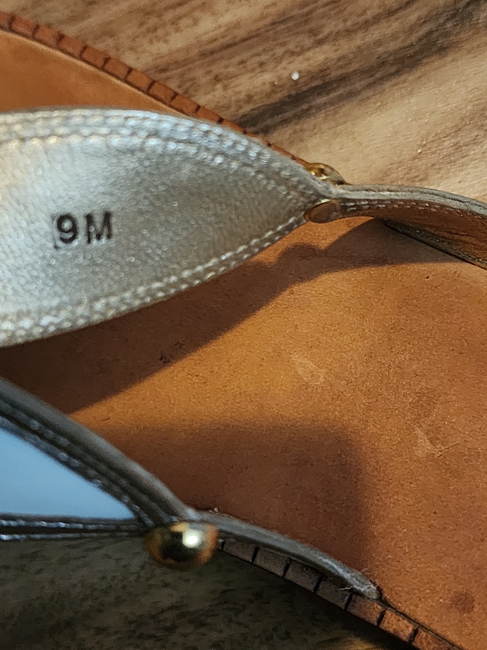 Lilly Pulitzer White and Gold Leather Thong Sandals - Picture 7 of 7